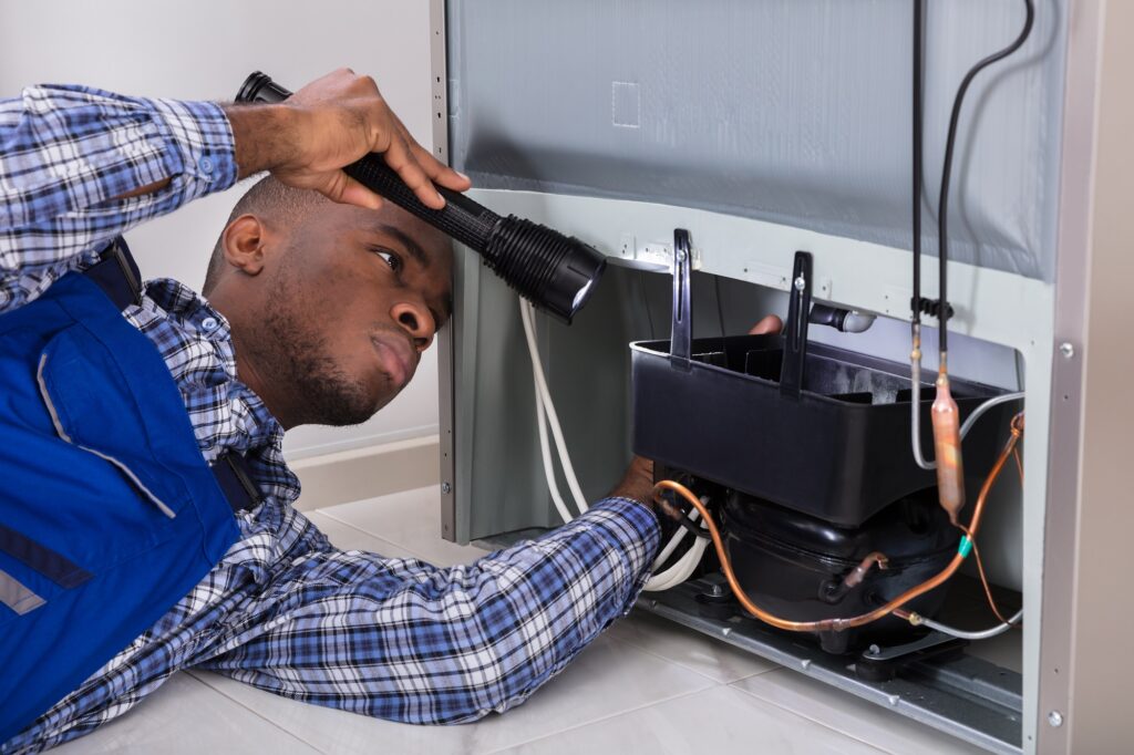 Refrigerator repair services